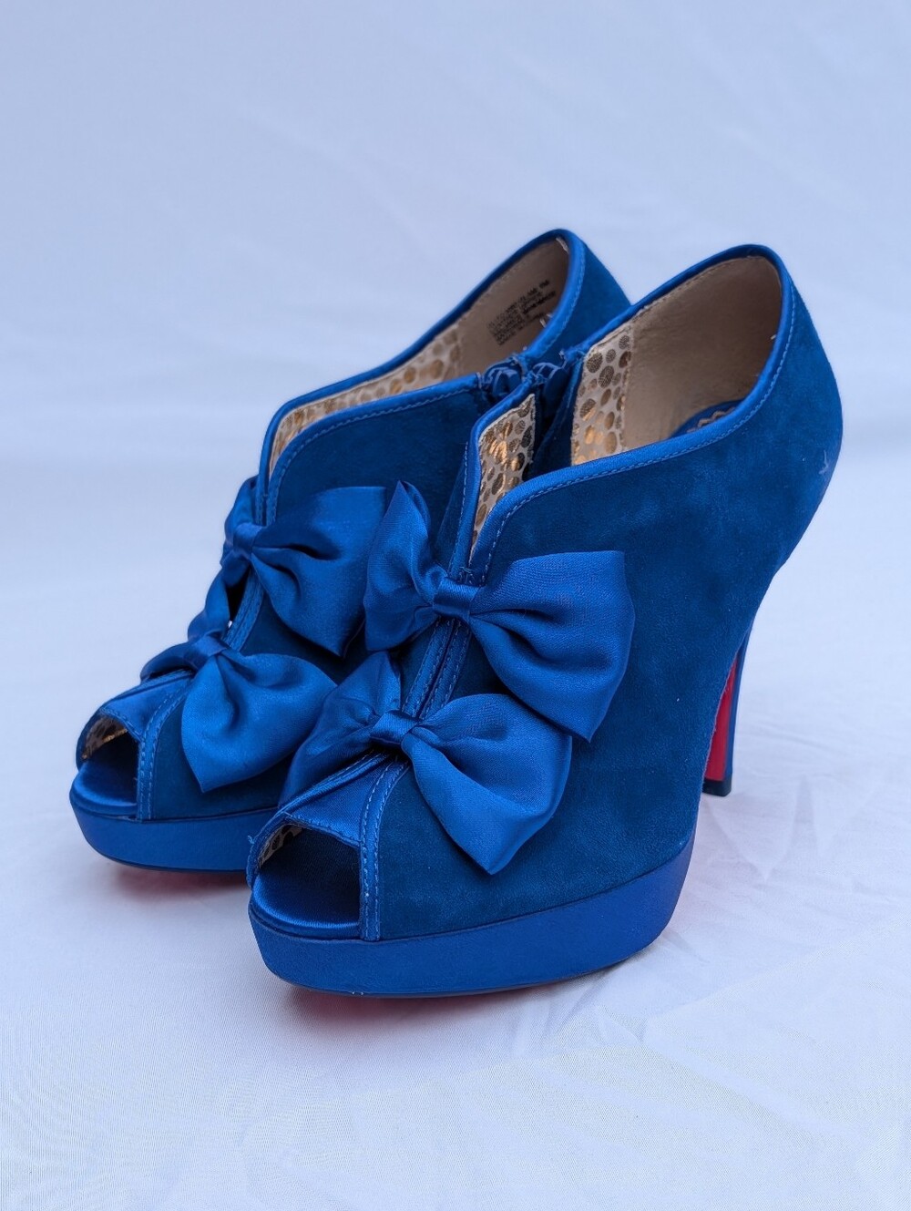 Vintage Poetic License Glitz And Glam Blue Bow Heels
